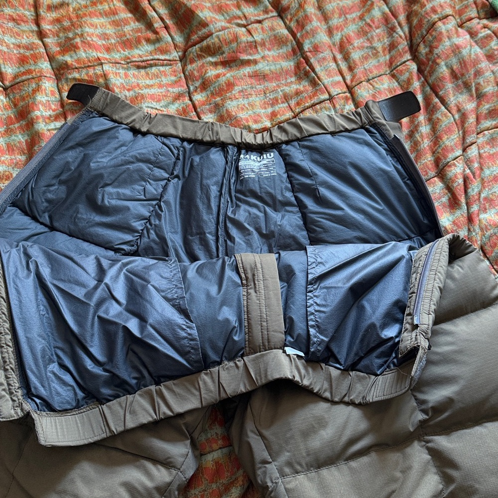 Kuiu Super Down Pro Pant    Mens Large - Picture 7 of 7